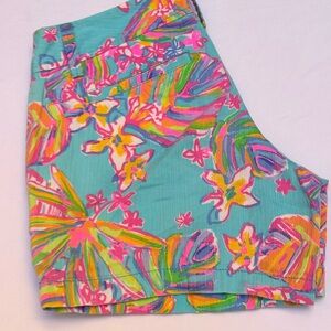 LILLY PULITZER WOMENS SHORTS SIZE 0 EXCELLENT CONDITION SEE PICS FOR DETAILS